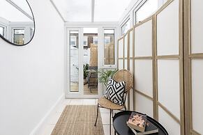 Stylish House in Amazing Central Area