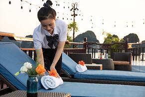 Santa Maria Cruises Halong Bay