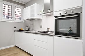 Duplex Luxurious Apt in the heart of Bologna