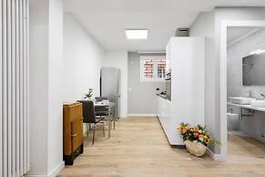 Duplex Luxurious Apt in the heart of Bologna