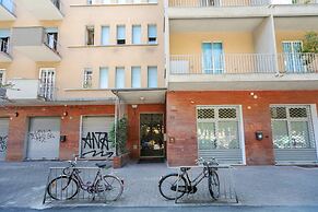 Sant'Orsola Colorful Huge Apartment