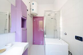 Sant'Orsola Colorful Huge Apartment