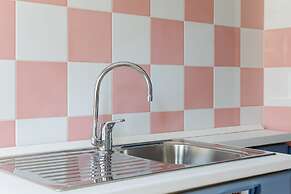 Sant'Orsola Colorful Huge Apartment