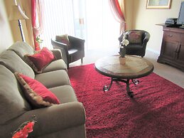 R1 Glenbrook 4 bed / 2 Bath