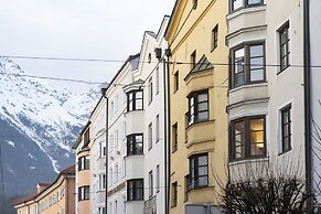 Basic Apartments downtown