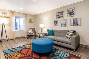 WoodSpring Suites Indianapolis Airport South