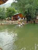 Natural Lodge Homestay