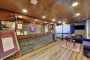 Sumitel Hotel 500 meters from Mall Road