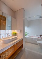 Prana Boutique Hotel and Apartments