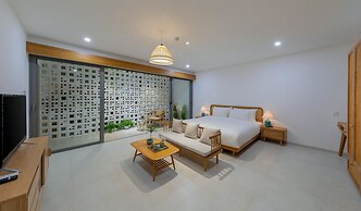 Prana Boutique Hotel and Apartments