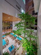 Prana Boutique Hotel and Apartments