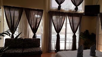 Siargao Oasis Suites