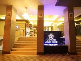 Hotel Costa River