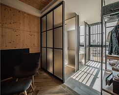 Oinn Hotel & Hostel Tainan