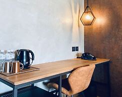 Oinn Hotel & Hostel Tainan