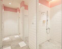 Oinn Hotel & Hostel Tainan