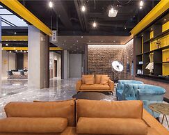 Oinn Hotel & Hostel Tainan