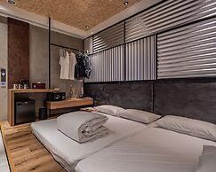 Oinn Hotel & Hostel Tainan