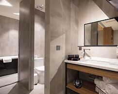 Oinn Hotel & Hostel Tainan