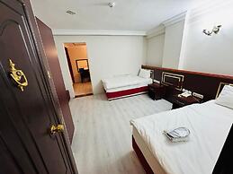 Red White Hotel
