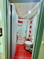 Red White Hotel