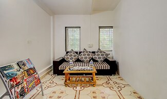 Treebo Trip Hotel Guru Krupa