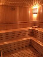 Zigo's Hotel - Special Class