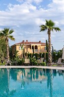 Zigo's Hotel - Special Class