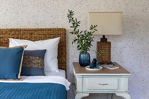 Zigo's Hotel - Special Class