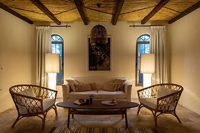 Zigo's Hotel - Special Class