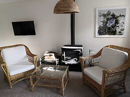 Zigo's Hotel - Special Class