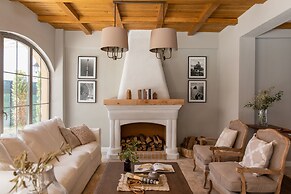 Zigo's Hotel - Special Class