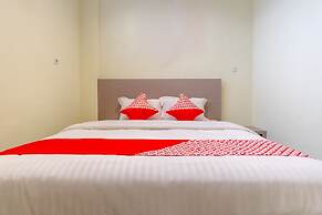 OYO 1185 Bukit Toedjoeh Residence Syariah