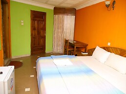 Mokland Hotel and Suites