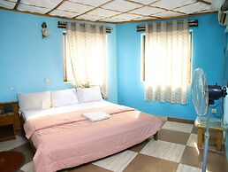 Mokland Hotel and Suites