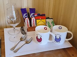 Strathmore Guesthouse - Adults Only