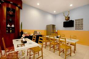 Lake In Mountain B&B