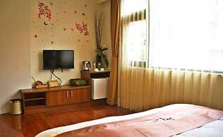 Lake In Mountain B&B