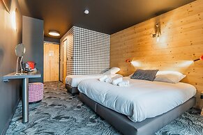 Cristal Lodge by Daddy Pool - TerresenS