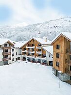 Cristal Lodge by Daddy Pool - TerresenS