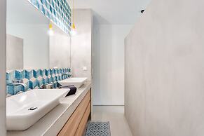 Mountain Guincho Villa by Lisbon-Coast