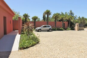 Mountain Guincho Villa by Lisbon-Coast