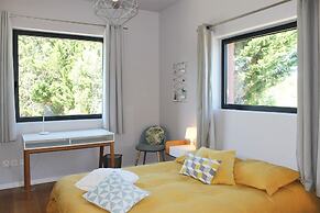 Mountain Guincho Villa by Lisbon-Coast