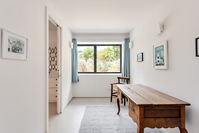 Mountain Guincho Villa by Lisbon-Coast