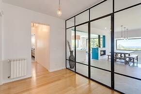 Mountain Guincho Villa by Lisbon-Coast