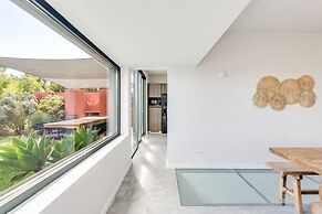 Mountain Guincho Villa by Lisbon-Coast