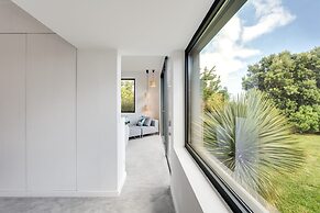 Mountain Guincho Villa by Lisbon-Coast