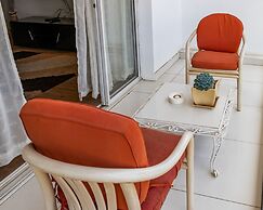 D2W Residency Suites