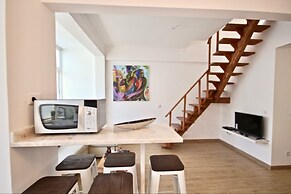 Akicity Lapa Selected