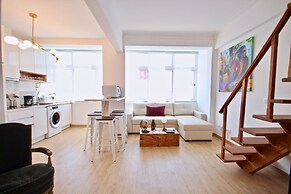 Akicity Lapa Selected